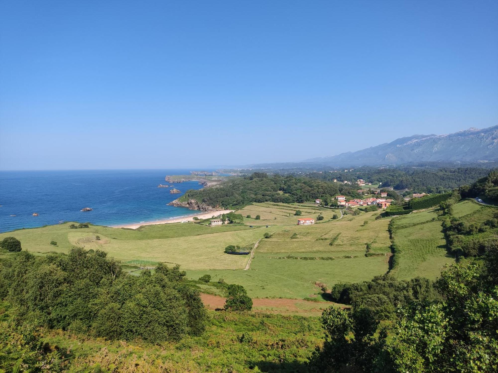 Appartamento llagumelon Villahormes Esterno foto
